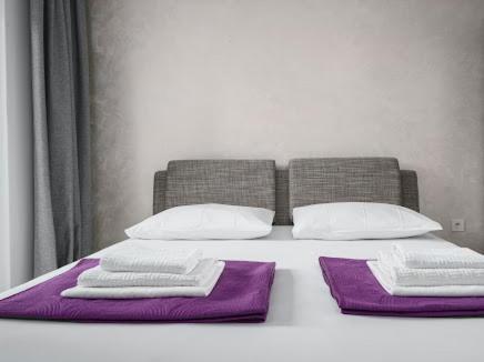 Luxury Apartments-la Dino Maky Apartamento